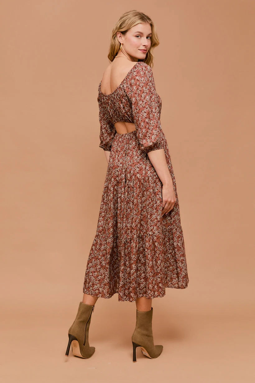 Floral print midi dress with off-shoulder design and flowy sleeves, open floral style