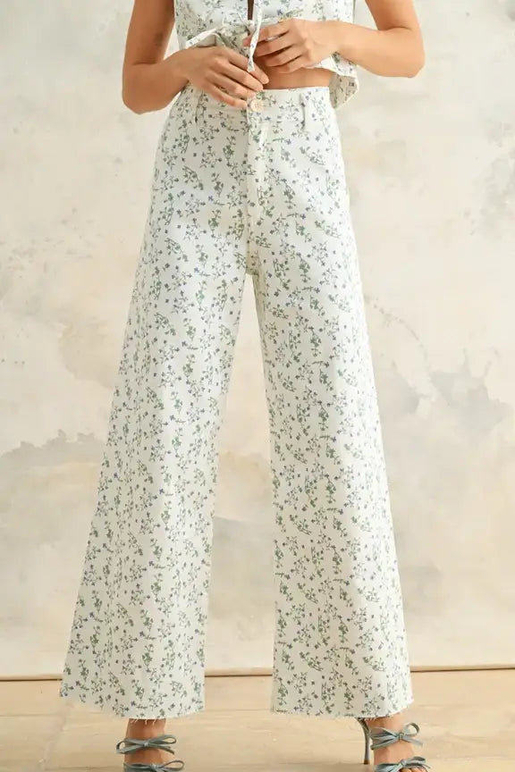 Floral print stretched pants with wide-leg design from FLORAL PRINT STRETCHED PANTS collection