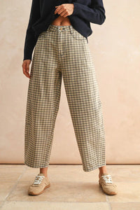 Mini checker pattern barrel pants in beige brown plaid
