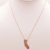 Gold leaf necklace from the California Necklace collection, perfect for Cali girls