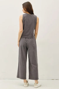 Gray sleeveless acid wash boxy cut tank with wide-leg pants set for stylish outfits