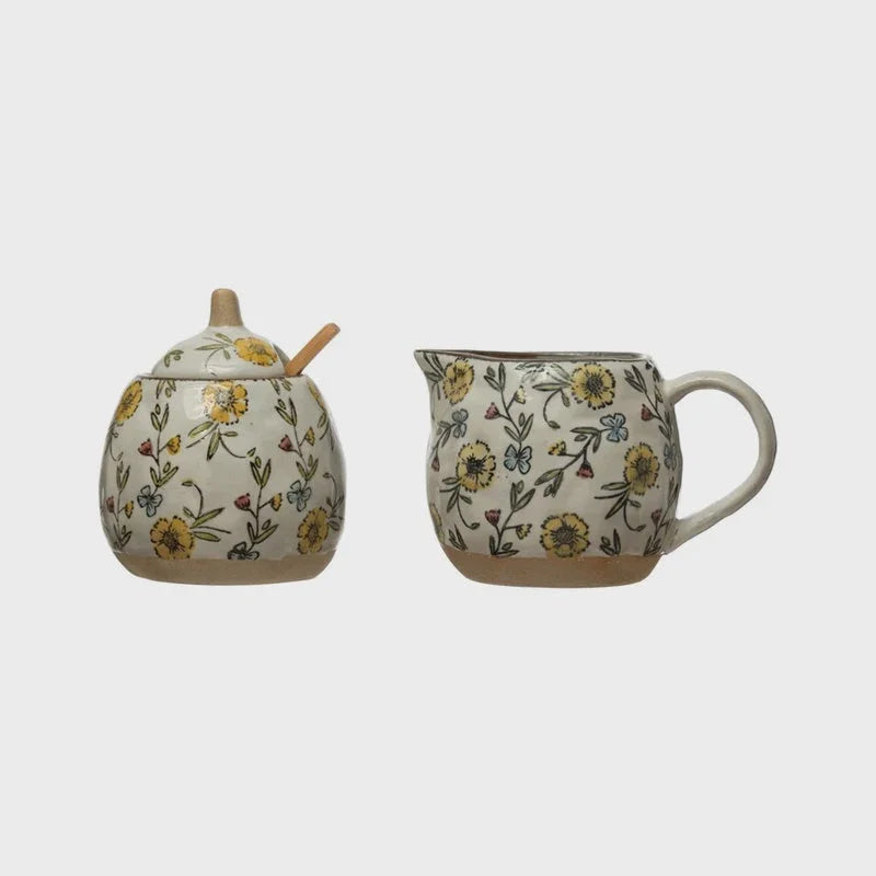 Ceramic sugar pot and creamer set with floral pattern for floral stoneware tea pot display