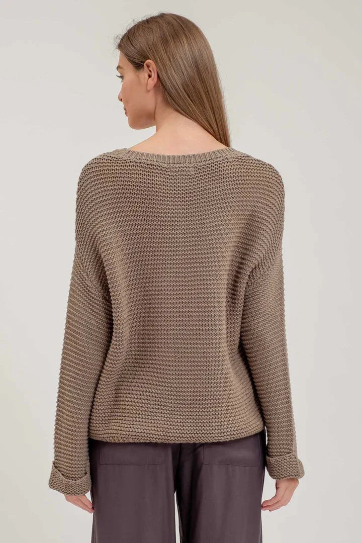 Chunky knit long sleeve pullover sweater in beige with loose, wide sleeves