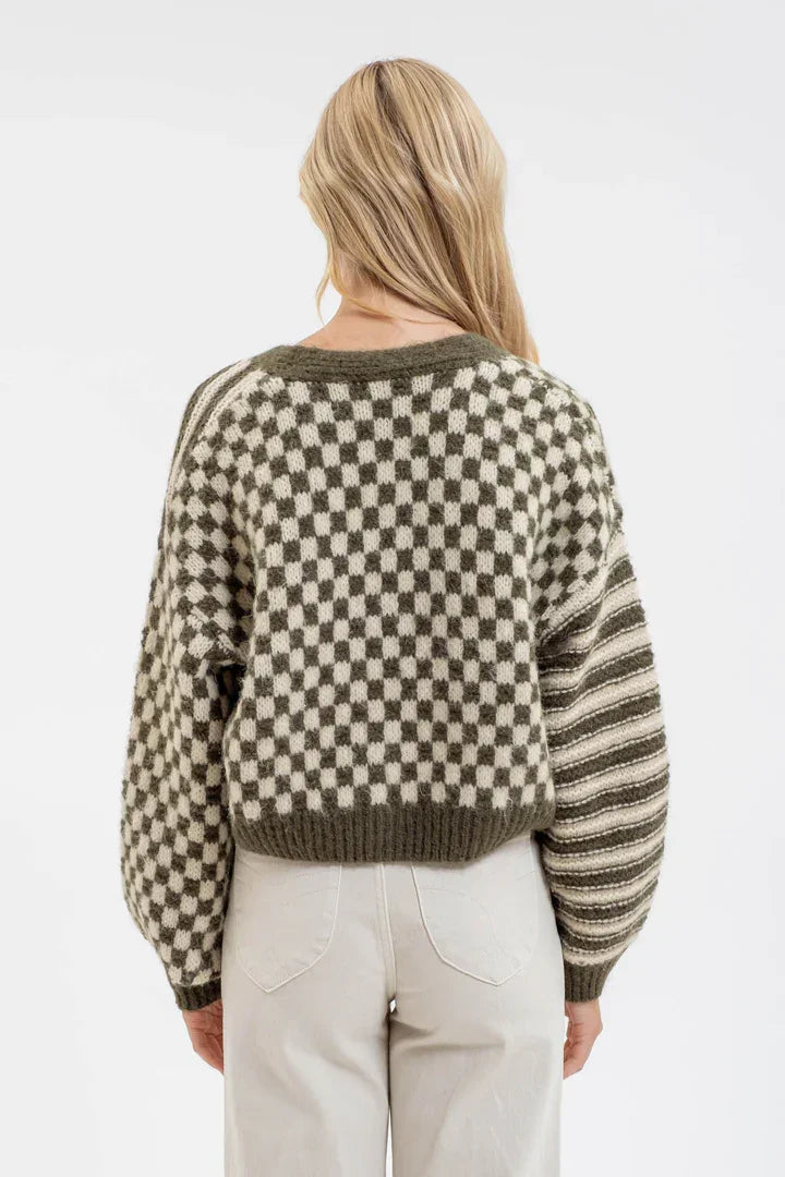 Knitted sweater with checkered back and striped sleeves from Shop Daisy’s knit cardigan collection