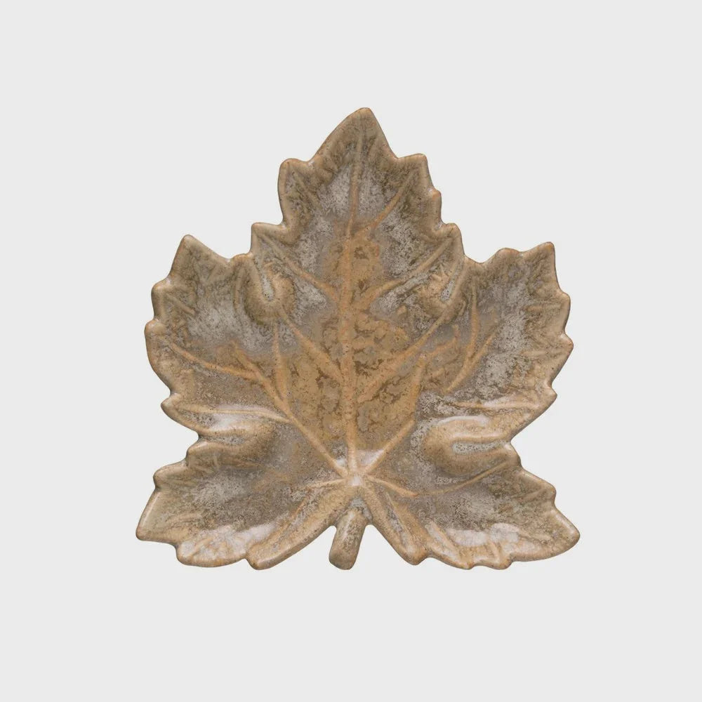 Trendy leaf dish with glaze