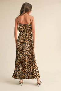 Trendy leopard print pleated dress