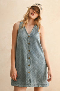 Light blue Jacquard Denim Button Front Dress with V-neck and baseball cap