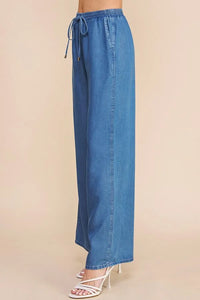 Light blue Washed Chambray Denim Tie-Waist Wide Leg Pants with pockets