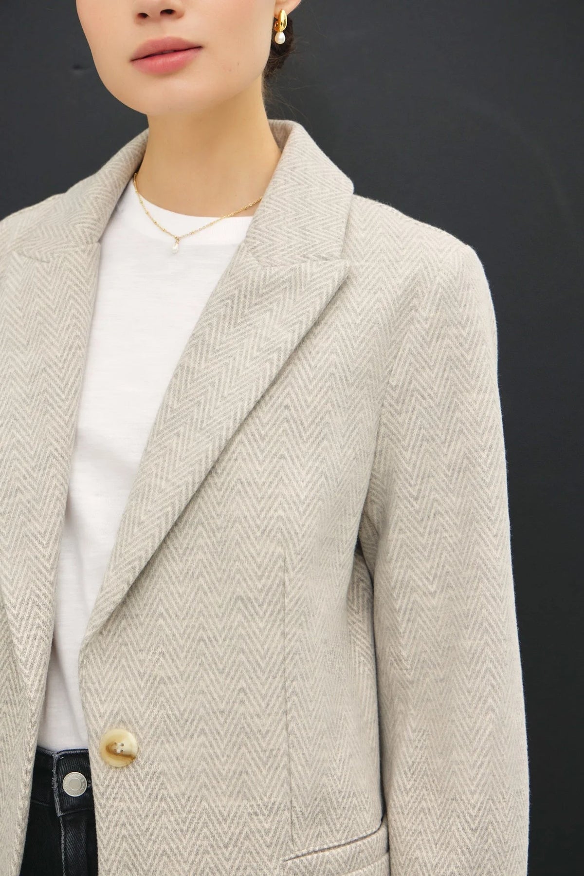 Light Gray Tailored Blazer with Gold Button in Light Chevron Pattern Double Button Coat