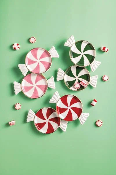 Red and white peppermint candy tidbit plate with bows