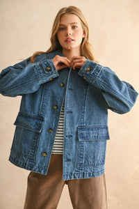 Relaxed-fit light-wash denim casual jacket with large front pockets and button closures