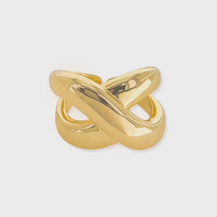 Shiny golden crossover adjustable gold ring for versatile style and comfort