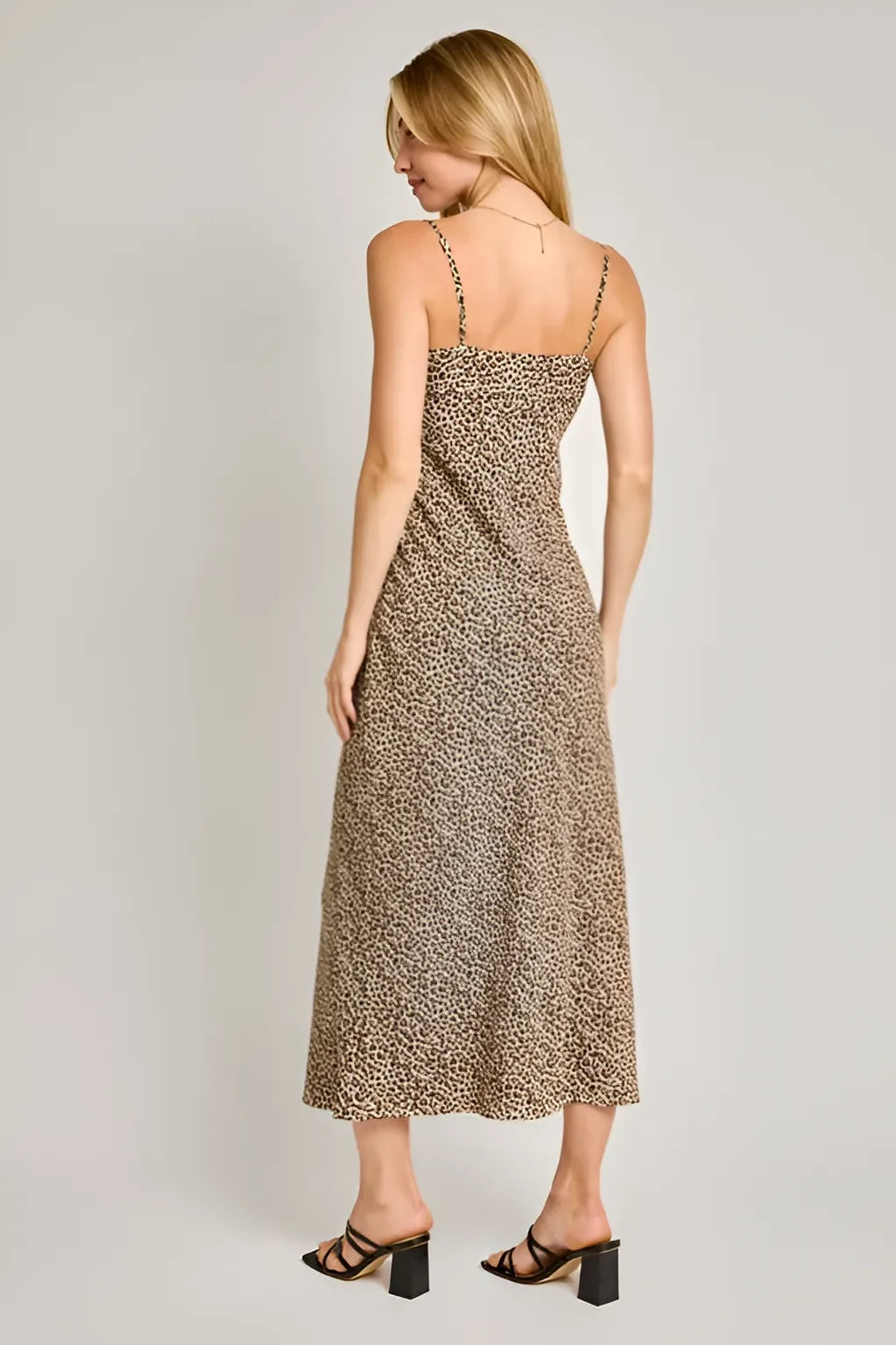 Sleeveless leopard-print maxi dress with shirred neck and thin straps, boho style