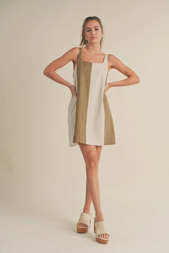 Sleeveless beige and white color block linen mini dress for a stylish summer look