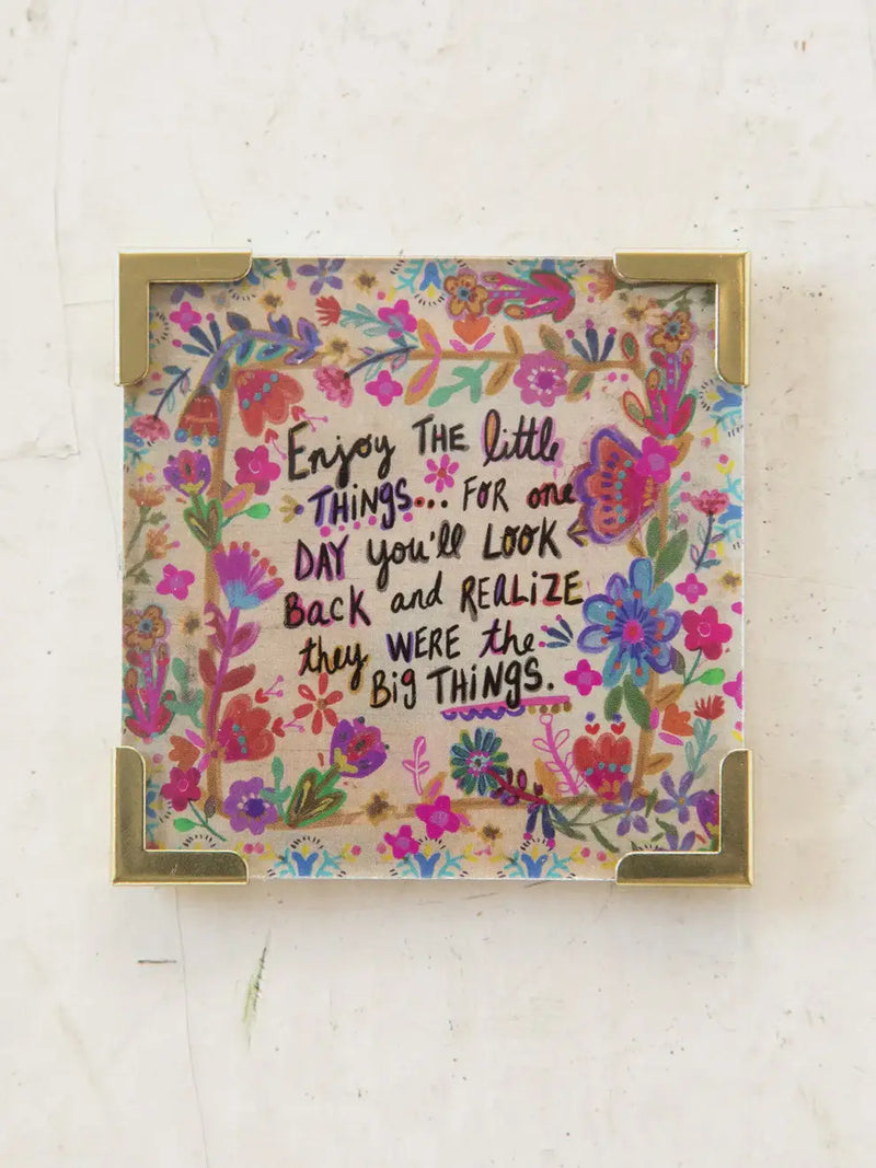 Square floral-bordered magnet with motivational quote for women’s boho chic clothing or shop Daisy