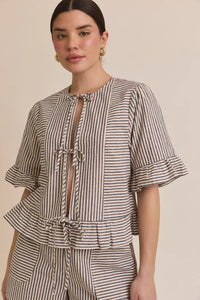 Striped tie-front blouse with short sleeves and ruffle hem design