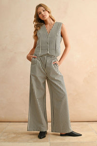 Striped pattern wide leg pants set featuring a two-piece striped vest and trousers