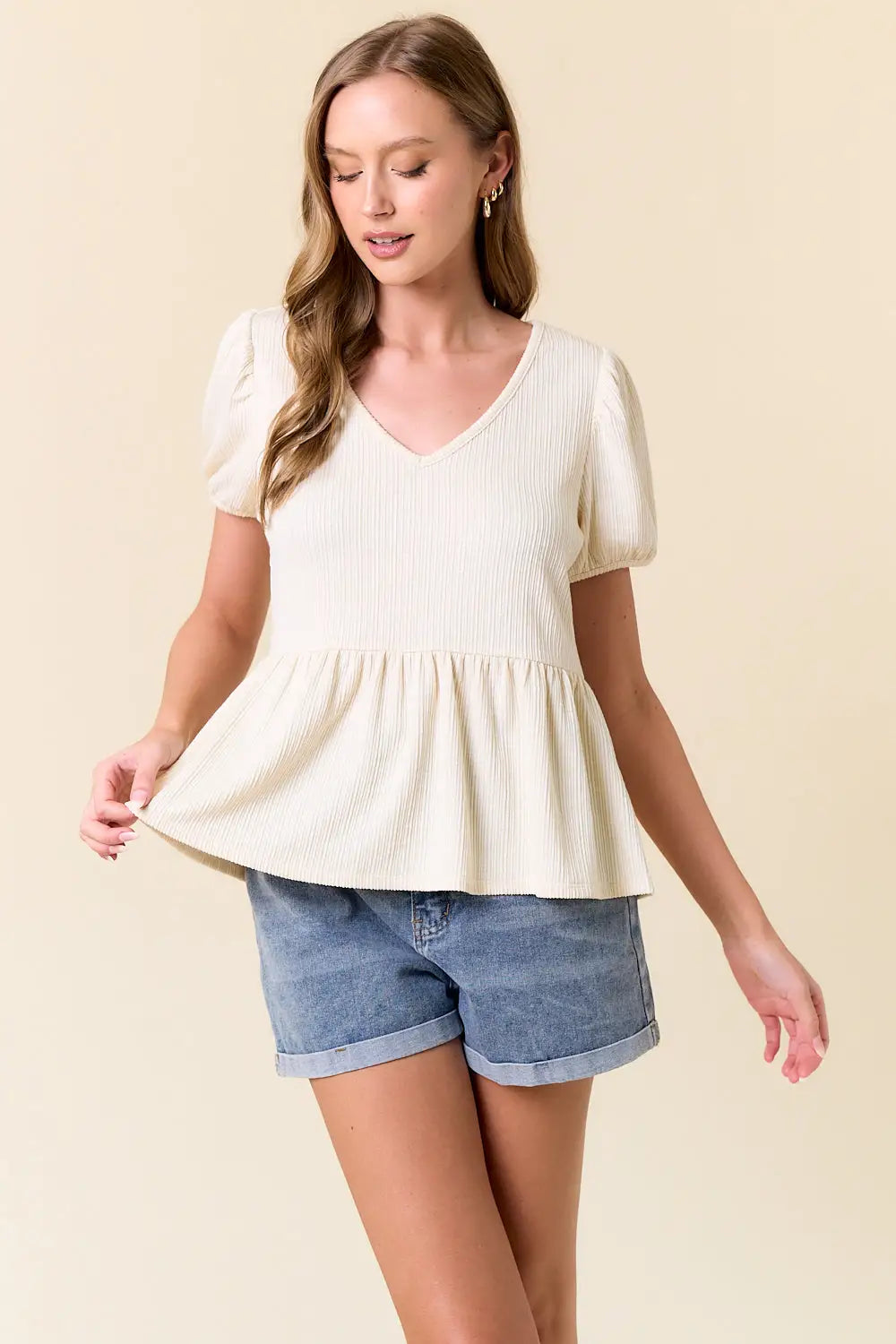 Slub ribbed women’s boho chic clothing peplum top and denim shorts for shop daisy