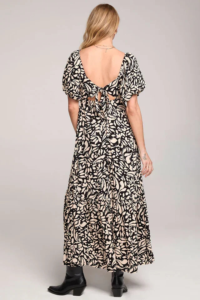 Women’s black and white abstract print Evra Maxi Rayon Ruffle Dress with puff sleeves