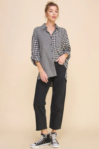 Women’s black and white gingham mixed cotton linen blend button front shirt with split design