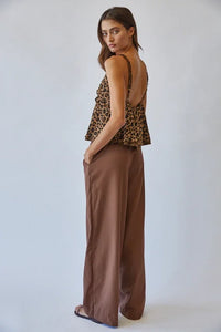 Women’s leopard print lace ruffle cami tank with brown wide-leg pants for stylish wear
