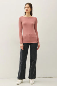 Women’s dusty rose long sleeve knit top with basic boat neck and fitted silhouette