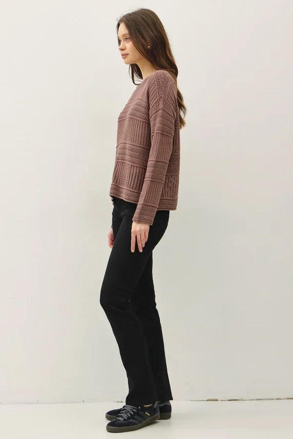 Women’s dusty rose fisherman crochet sweater with long sleeves and intricate pattern