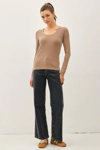Women’s washed basic scoop neck ribbed long-sleeve T-shirt in tan or light brown color