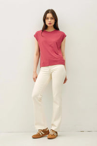 Women’s mauve-pink bamboo cap sleeve basic round neck top for casual wear