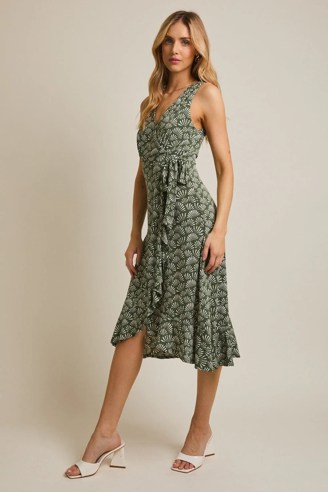 V Neck Waist Tie Sleeveless Midi Dress with Green and White Leaf Pattern