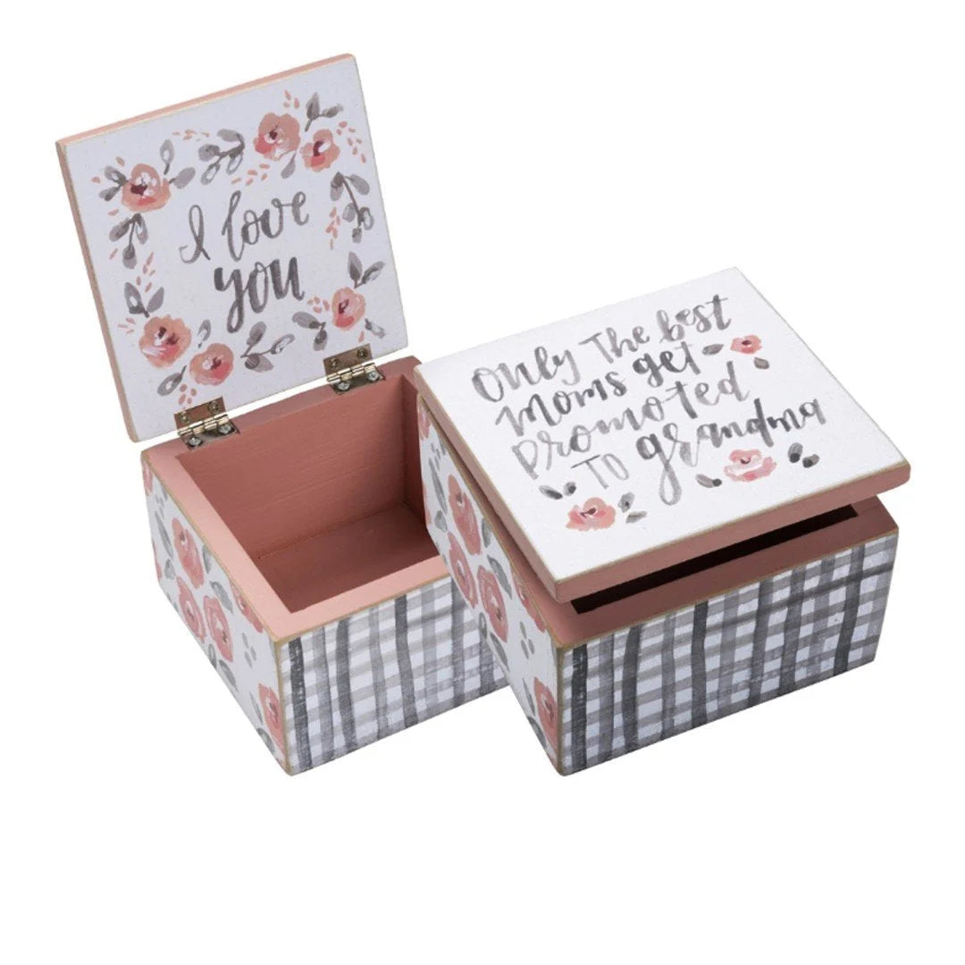 Wooden hinged box with floral design and I love you for Best Moms promoted to Grandma